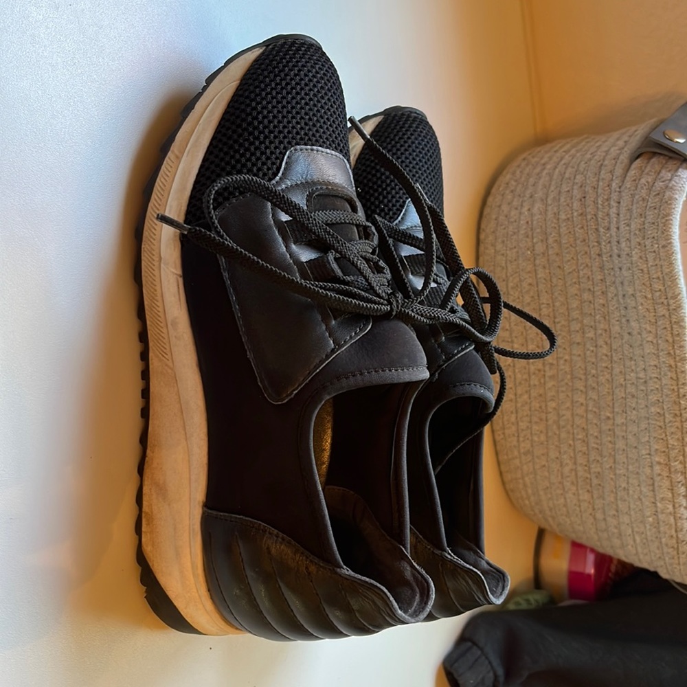 Wills vegan sneakers